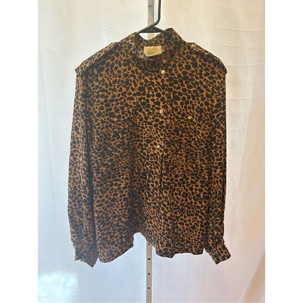 Vintage Eseles leopard print silk blouse size 12 button up EUC